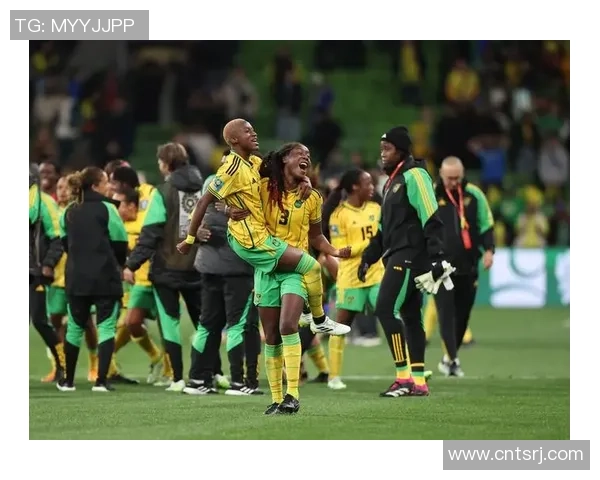 巴西队在小组赛中大胜加拿大争夺小组第一的希望愈发强烈